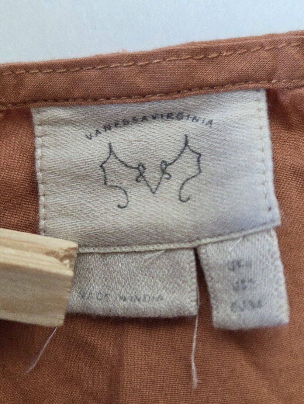 Anthropologie Terracotta Eyelet Peplum Tank - Picture 2 of 6
